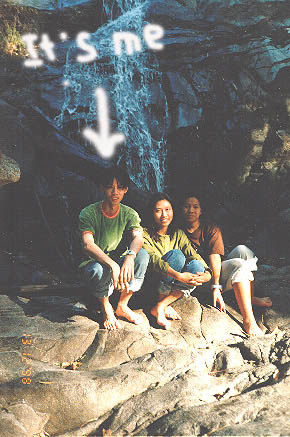 I am the guy on the left of this photo